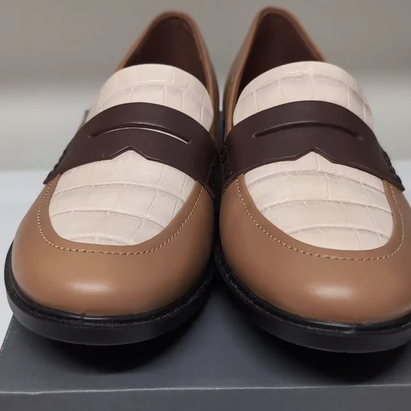 ECCO Loafers Cashmere/Chocolate US 9.5 EURO 40 NEW - Picture 8 of 11